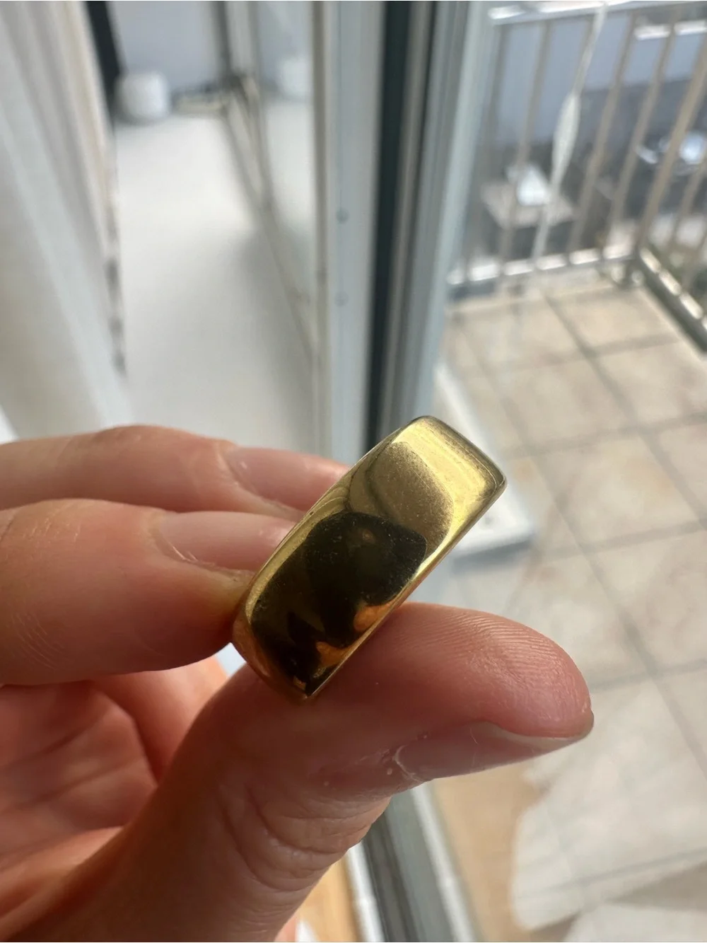 Oura Gold Ring Gen 3 Size 7